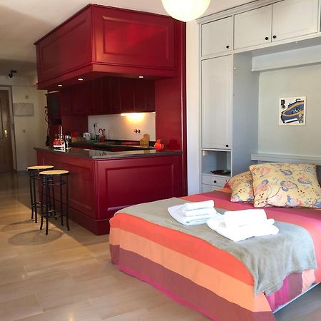 Ferienwohnung Loft Acogedor Con Terraza Y Parking En El Centro Huesca Exterior foto