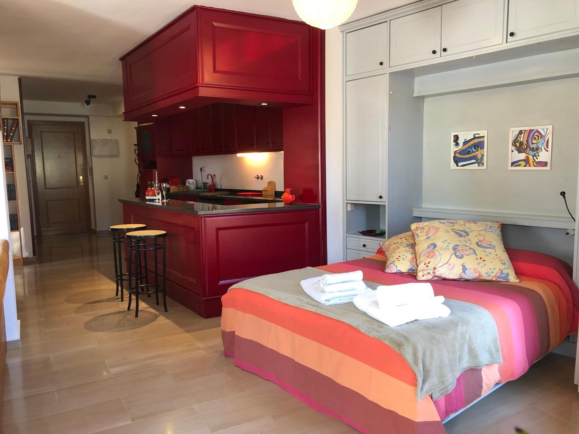Ferienwohnung Loft Acogedor Con Terraza Y Parking En El Centro Huesca Exterior foto
